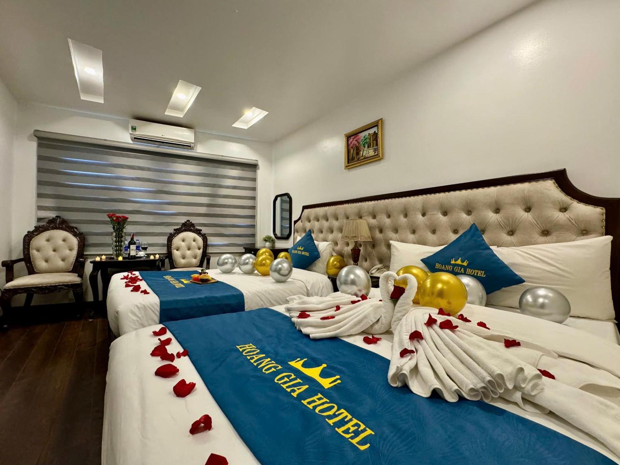 Royal Hotel Nhân Hòa Hanoi Esterno foto