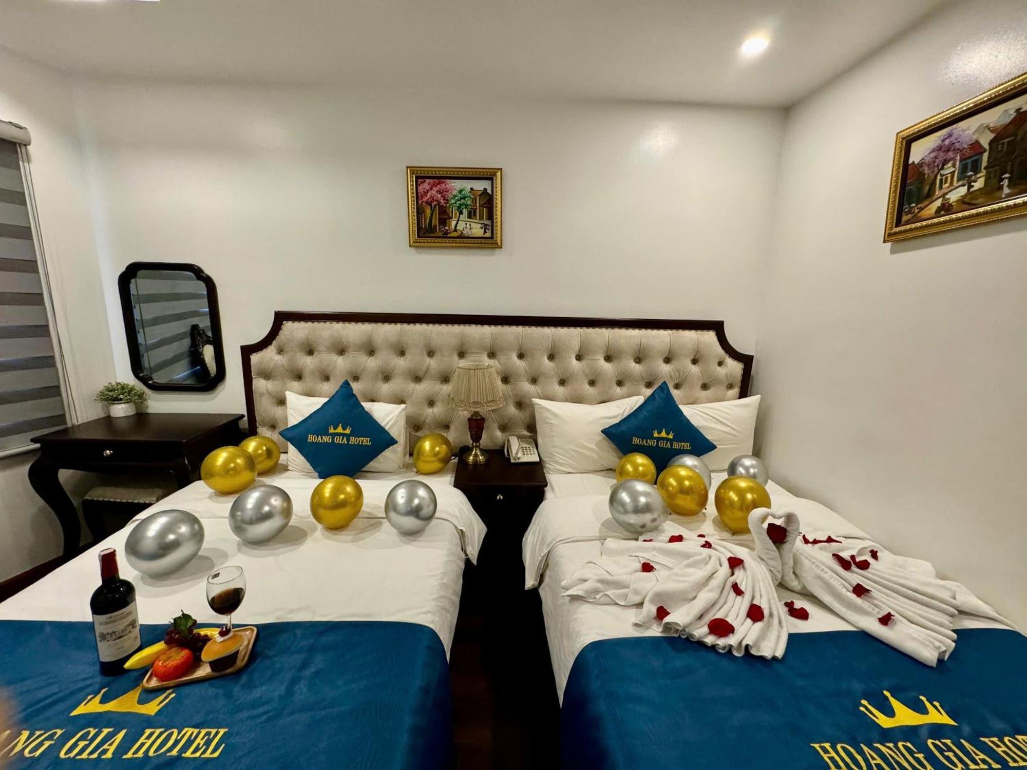 Royal Hotel Nhân Hòa Hanoi Esterno foto