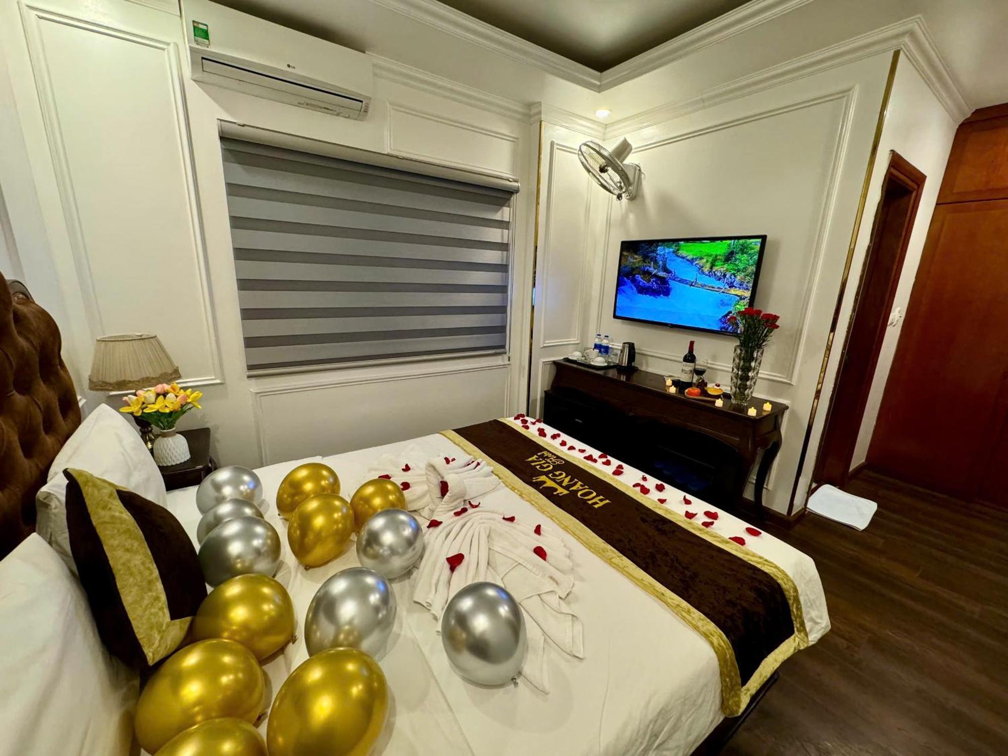 Royal Hotel Nhân Hòa Hanoi Esterno foto
